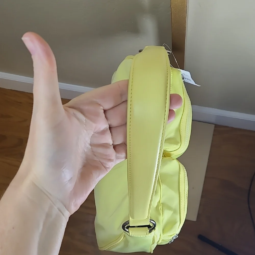 Nicole Miller Light Yellow Purse Front Pocket Bag